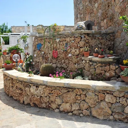 Grotta Monaca Aparthotel *