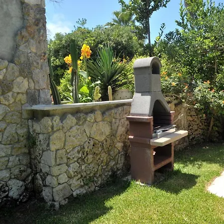 Aparthotel Grotta Monaca