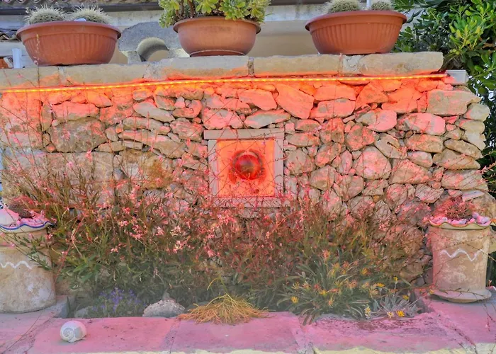 Апарт-готель Grotta Monaca Отранто