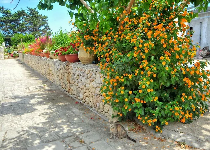 Grotta Monaca Апарт-готель 3*