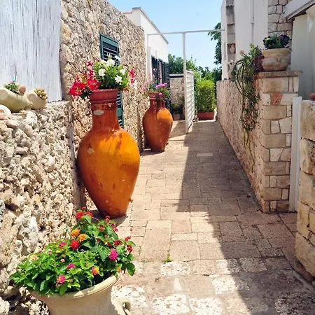 Grotta Monaca